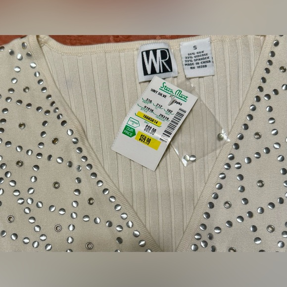 🆕 NWT Silk Jeweled WR Sweater - Cream Color Ribbed V-Neck - Long Sleeve - Size S - Picture 4 of 10